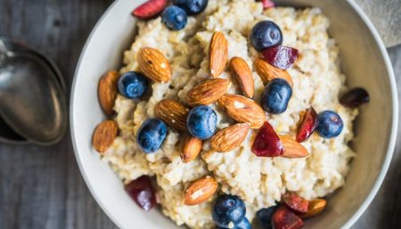 Oatmeal with Fresh Fruit